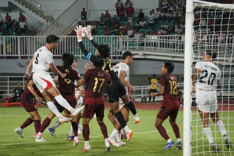 HLV Brazil tiết lộ điểm yếu ch&iacute; mạng của tuyển Indonesia tại AFF Cup 2026 - Ảnh 1.