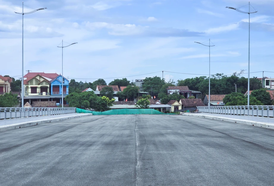 Điểm nghẽn mặt bằng được th&aacute;o gỡ, dự &aacute;n 1.300 tỷ đồng ở Quảng Trị sẽ về đ&iacute;ch trước ng&agrave;y 2/ - Ảnh 9.