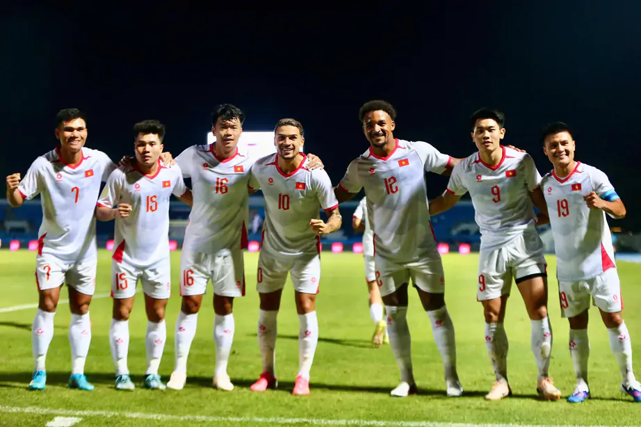 B&aacute;o Indonesia chỉ ra điểm yếu của đội tuyển Việt Nam tại AFF Cup 2026 - Ảnh 1.