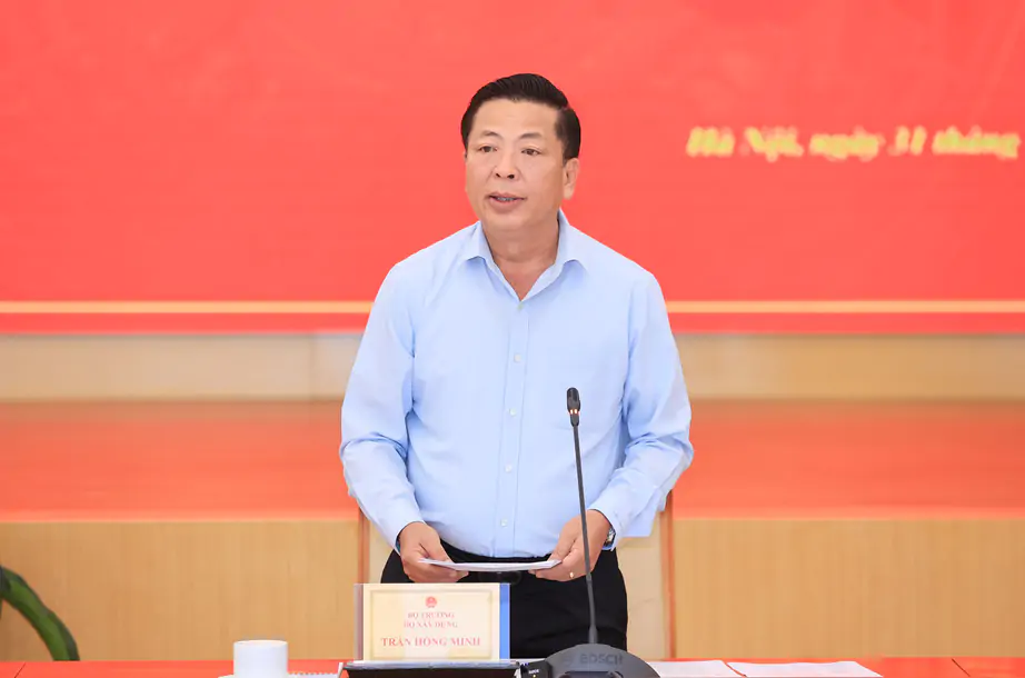 Bộ trưởng Trần Hồng Minh phát động phong trào "Đền ơn đáp nghĩa" trong toàn Ngành Xây dựng - Ảnh 1.