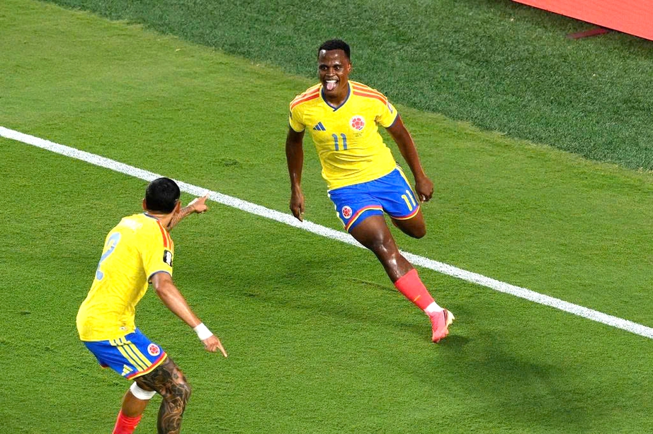 World Cup 2026: Thắng s&aacute;t n&uacute;t Ghana, Colombia gi&agrave;nh v&eacute; v&agrave;o v&ograve;ng 1/8 - Ảnh 1.