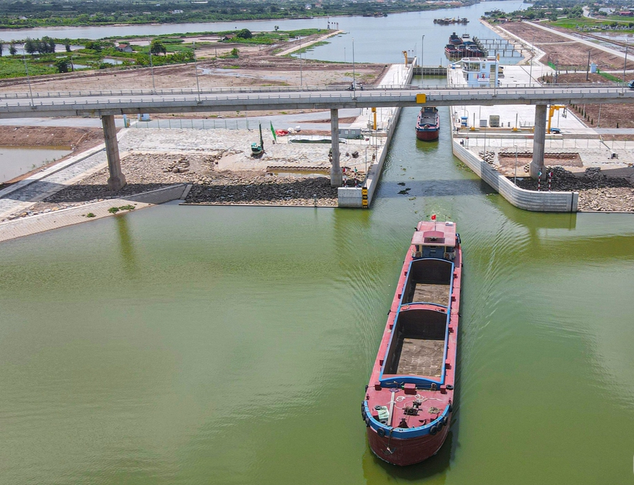 Thay đổi điều kiện thi thuyền, m&aacute;y trưởng: N&acirc;ng chuẩn tr&igrave;nh độ, giảm thời gian tập sự - Ảnh 1.