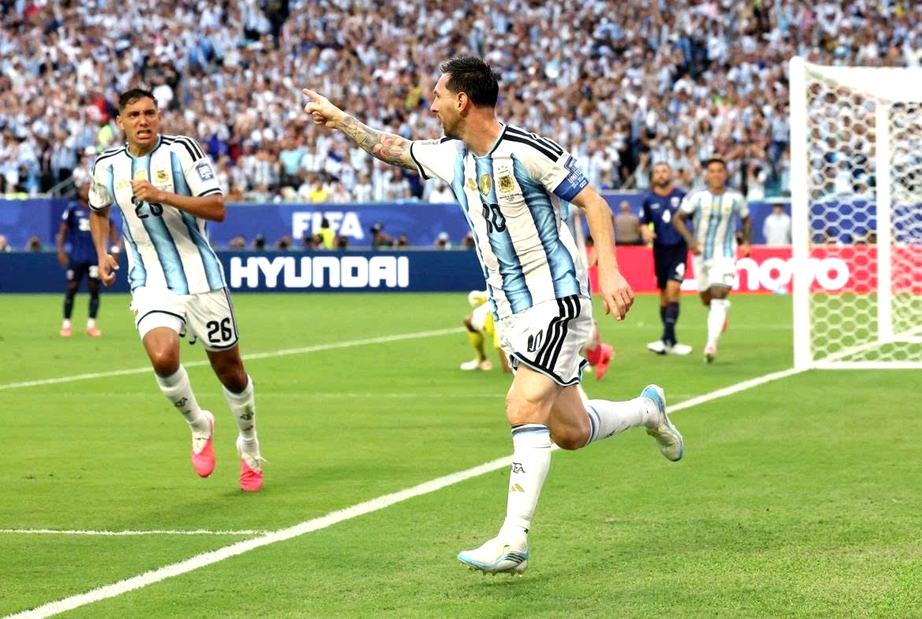 Đội hình mạnh nhất Argentina đấu Ai Cập: Messi tiễn Salah về nước? - Ảnh 1.