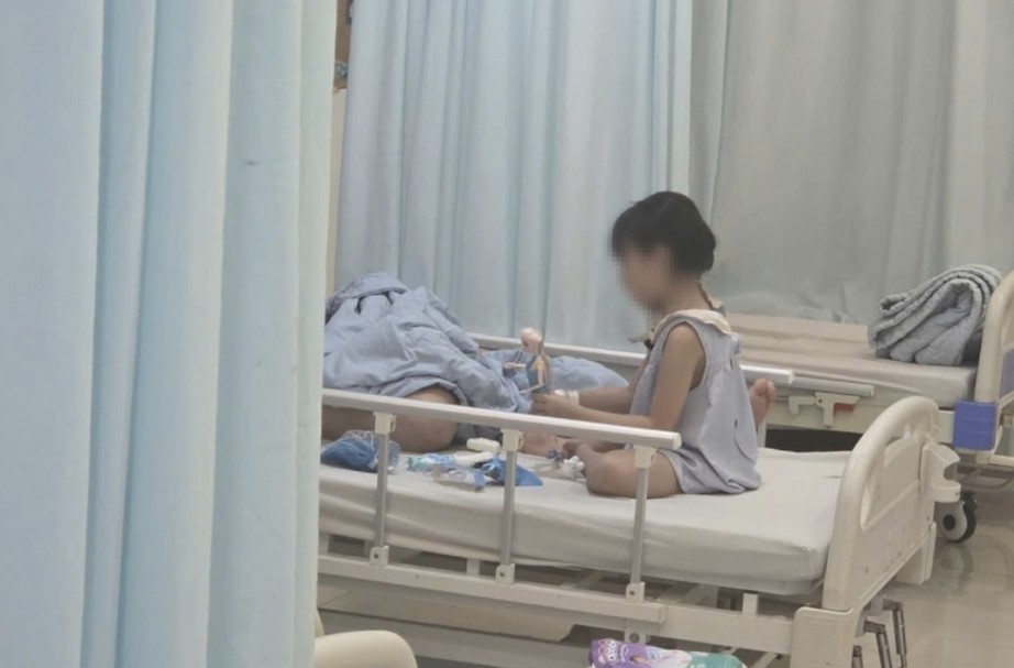 Bộ Y tế y&ecirc;u cầu l&agrave;m r&otilde; vụ 40 học sinh ngộ độc thực phẩm ở Đắk Lắk - Ảnh 1.