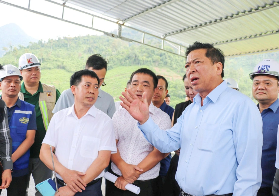 Bộ trưởng Trần Hồng Minh: Ho&agrave;n th&agrave;nh tuyến ch&iacute;nh cao tốc La Sơn - H&ograve;a Li&ecirc;n trong th&aacute;ng 8 - Ảnh 3.