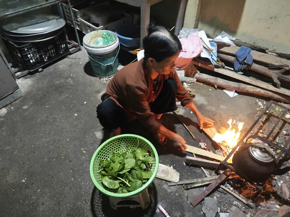 "Bà ơi, bố con bao giờ về?”, câu hỏi xé lòng của bé lớp 3, bố tai nạn giao thông - Ảnh 3.