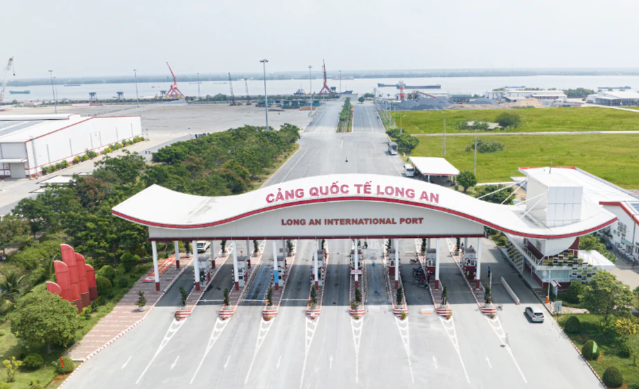 Tây Ninh tăng tốc hoàn thiện hạ tầng logistics, mở rộng thu hút đầu tư - Ảnh 2.