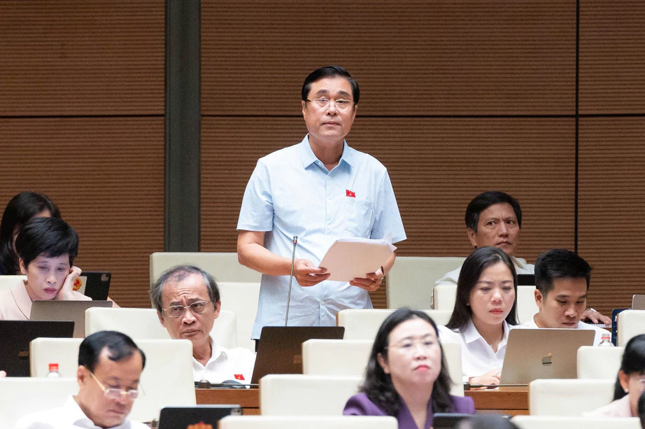ĐBQH: Kh&ocirc;ng để doanh nghiệp g&aacute;nh rủi ro từ chậm GPMB, điều chỉnh quy hoạch - Ảnh 2.