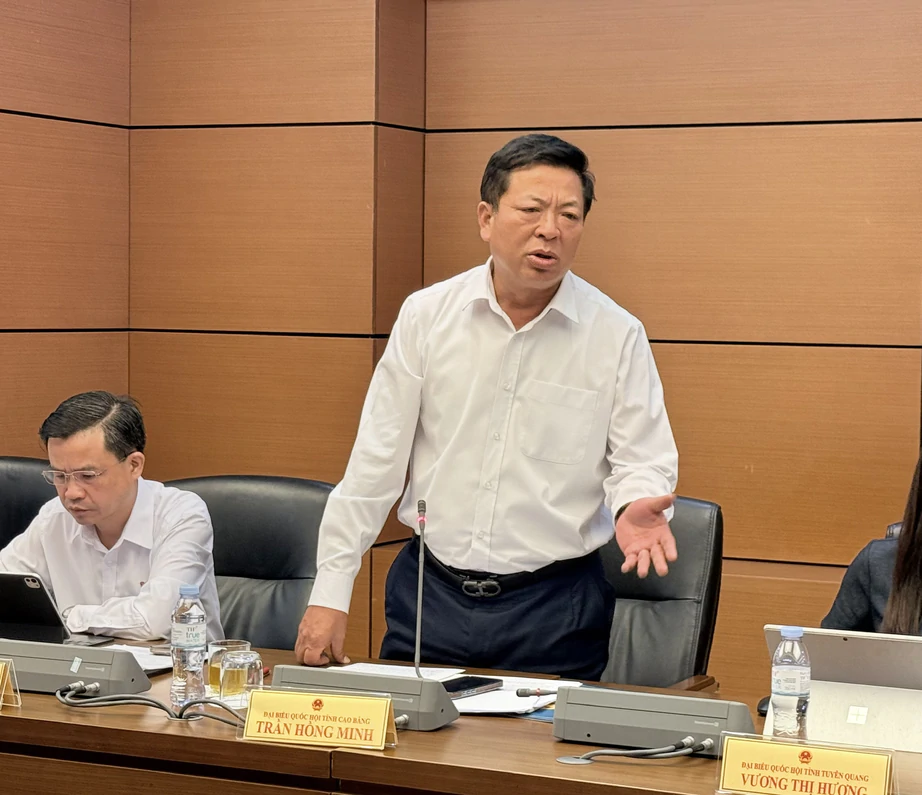 Bộ trưởng X&acirc;y dựng: Đẩy mạnh ph&acirc;n cấp, để địa phương chủ động thực hiện chương tr&igrave;nh MTQG - Ảnh 1.