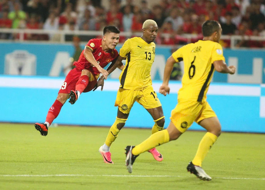 Lịch thi đấu chung kết AFF Cup 2026: Tuyển Việt Nam hưởng lợi thế trước Th&aacute;i Lan - Ảnh 2.