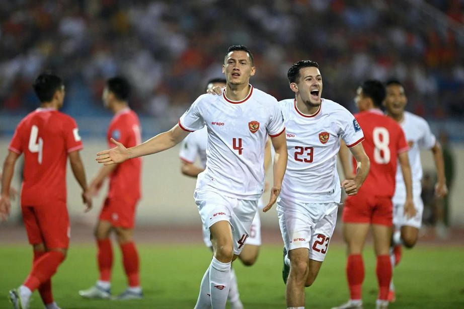 Đội h&igrave;nh Việt Nam vs Indonesia AFF Cup 2026 HLV Kim Sang - sik quyết định thay đổi g&igrave;? - Ảnh 2.