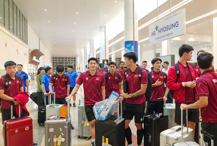 Đội tuyển Việt Nam tích cực chuẩn bị cho chung kết lượt về AFF Cup 2026 - Ảnh 1.