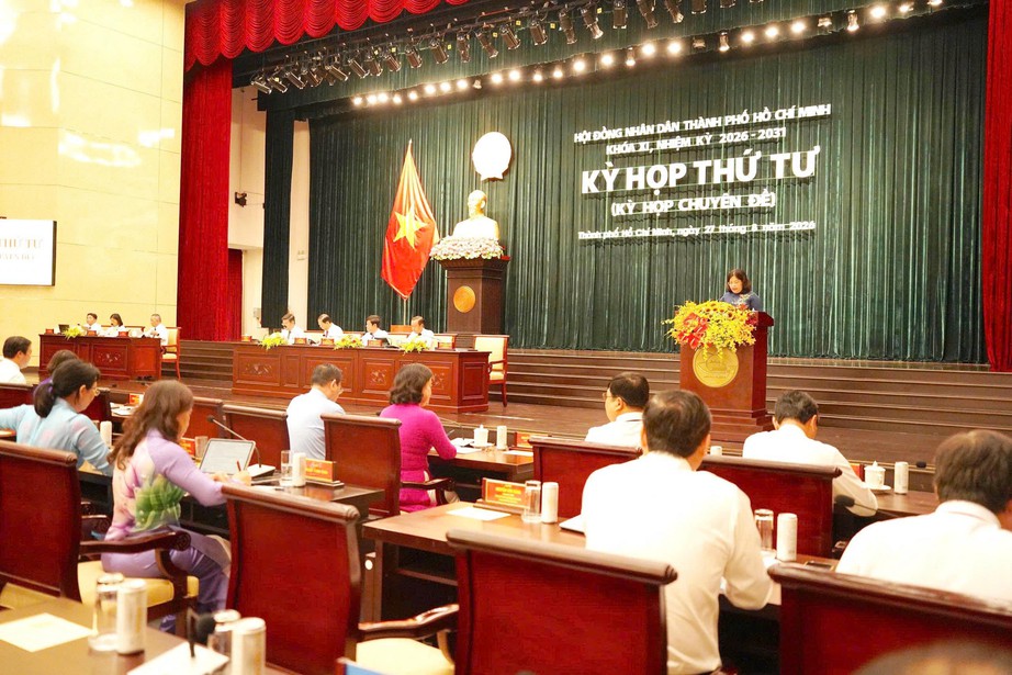 TP.HCM xem xét loạt cơ chế về đất đai, đầu tư, hạ tầng đô thị - Ảnh 2.
