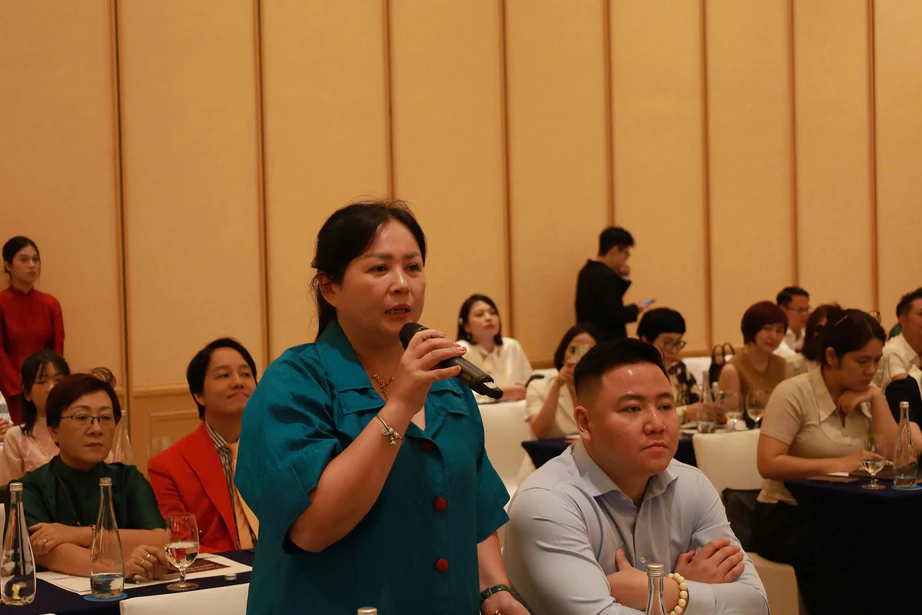 Doanh nghiệp t&igrave;m giải ph&aacute;p ph&aacute;t triển trong kỷ nguy&ecirc;n số - Ảnh 3.