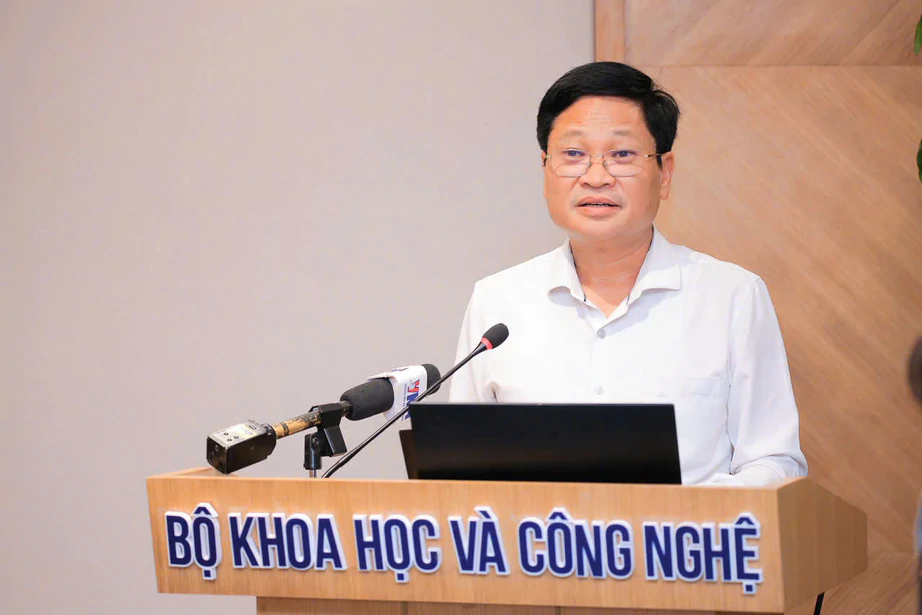 Xuất khẩu công nghệ số tăng 41%, Việt Nam tăng tốc cuộc đua AI và bán dẫn - Ảnh 3.