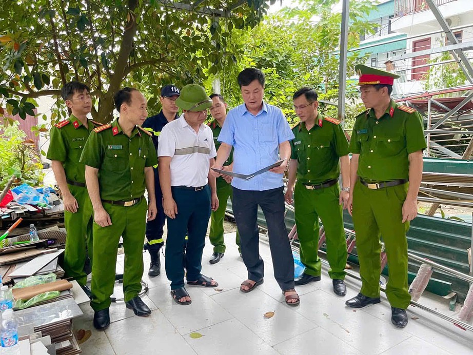 Ph&uacute; Thọ: Nổ ph&ograve;ng trọ nghi li&ecirc;n quan sản xuất ph&aacute;o nổ tr&aacute;i ph&eacute;p khiến 1 người tử vong - Ảnh 1.