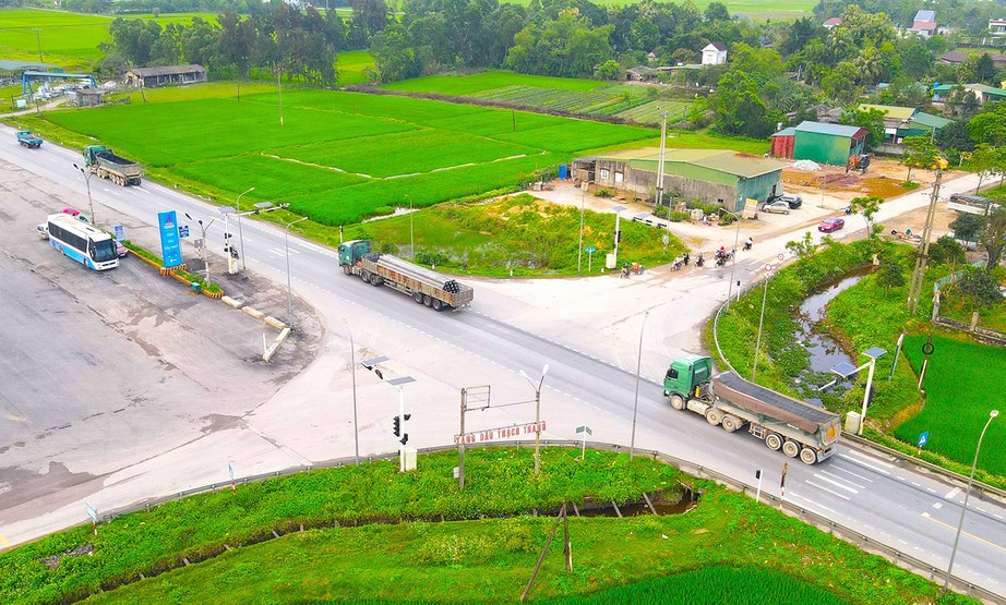 Đề xuất mở rộng hơn 45 km Quốc lộ 1 qua H&agrave; Tĩnh l&ecirc;n 4 l&agrave;n xe - Ảnh 1.