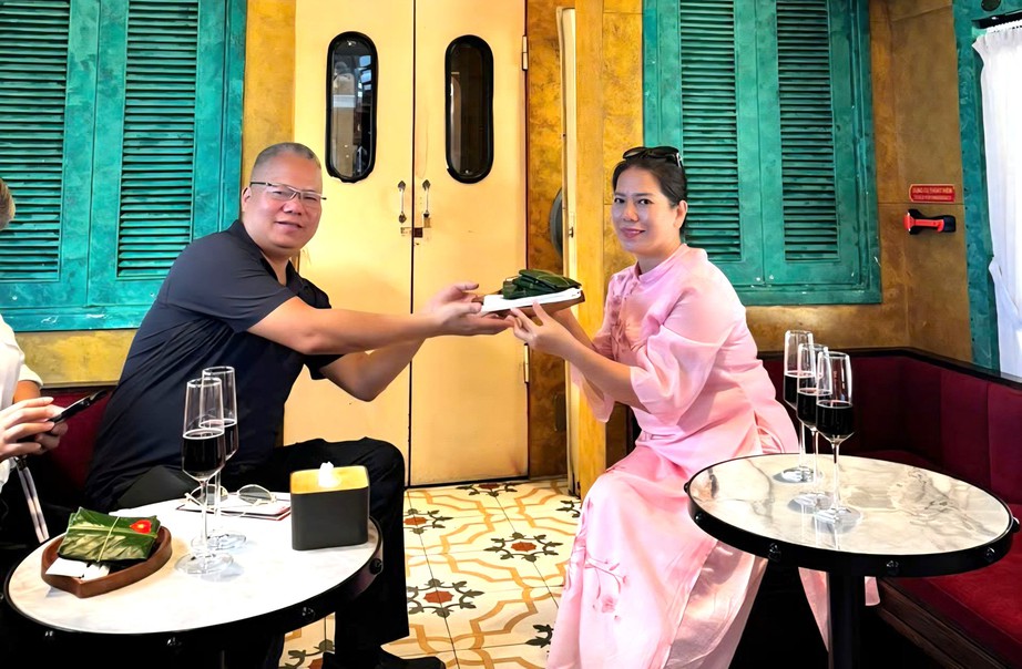  "Kết nối miền di sản" bằng t&agrave;u du lịch 6 sao tuyến H&agrave; Nội - Ninh B&igrave;nh- Ảnh 2.