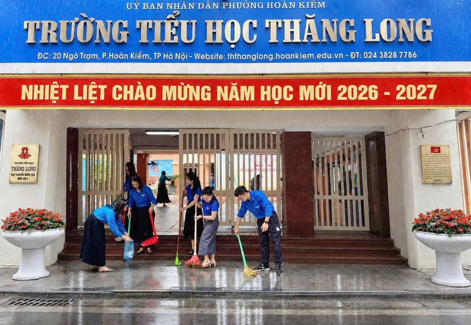 Trường học H&agrave; Nội ho&agrave;n tất chuẩn bị trước ng&agrave;y 5/9 - Ảnh 2.