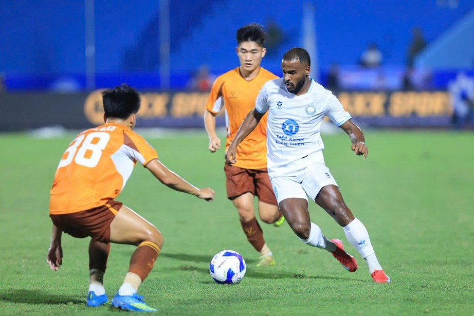 V-League: CLB Th&eacute;p Xanh Nam Định thắng đậm HAGL- Ảnh 1.