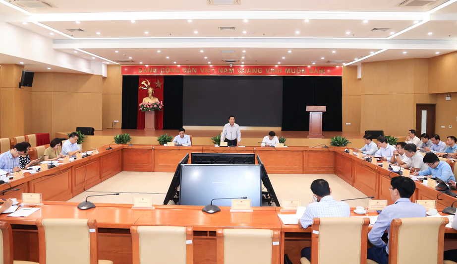 Nỗ lực khởi c&ocirc;ng Dự &aacute;n đường sắt tốc độ cao Bắc - Nam v&agrave;o th&aacute;ng 12/2027- Ảnh 2.