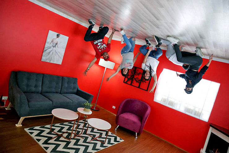 2. Điểm du lịch mới kỳ quặc n&agrave;y được gọi l&agrave; Casa Loca.
