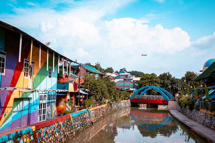 Một dự &aacute;n đơn giản nhưng mang lại hiệu quả cao, gi&uacute;p một ng&ocirc;i l&agrave;ng x&oacute;a đ&oacute;i giảm ngh&egrave;o nhờ v&agrave;o du lịch.
