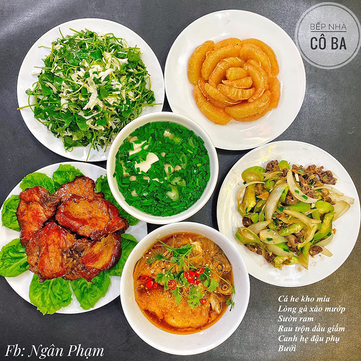 13. Đổi lại khi nh&igrave;n thấy khu&ocirc;n mặt mọi người trong gia đ&igrave;nh vui vẻ khi thưởng thức c&aacute;c m&oacute;n ăn m&igrave;nh nấu, c&ocirc; cảm thấy c&ocirc;ng sức bỏ ra thật xứng đ&aacute;ng.
