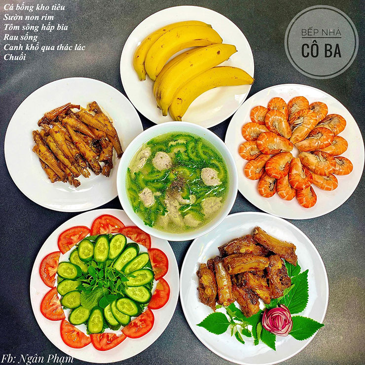 3. Cũng như bao người kh&aacute;c, ban đầu c&ocirc; tập trung học h&agrave;nh, c&oacute; một sự nghiệp ri&ecirc;ng cho m&igrave;nh thay v&igrave; v&agrave;o nấu nấu nướng mỗi ng&agrave;y.
