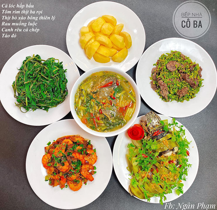 7. C&oacute; thể n&oacute;i rằng, những bữa cơm gia đ&igrave;nh do tự tay c&ocirc; nấu nướng khiến chồng muốn trở về nh&agrave; ăn cơm c&ugrave;ng vợ mỗi ng&agrave;y nhiều hơn.
