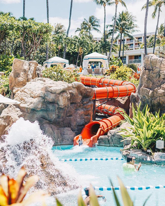 Grand Wailea, Maui: Khu nghỉ dưỡng sang trọng Grand Wailea c&oacute; nhiều hoạt động giải tr&iacute; với nước, bao gồm c&aacute;c bể bơi c&oacute; m&aacute;ng trượt, đu d&acirc;y,&hellip;
