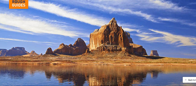 Lake Powell, Utah/Arizona: Hồ Powell tr&ecirc;n thực tế l&agrave; một hồ chứa nh&acirc;n tạo. Nước m&agrave;u ngọc lam tương phản với m&agrave;u đỏ của những tảng đ&aacute; xung quanh hồ tạo n&ecirc;n một cảnh quan tuyệt đẹp.
