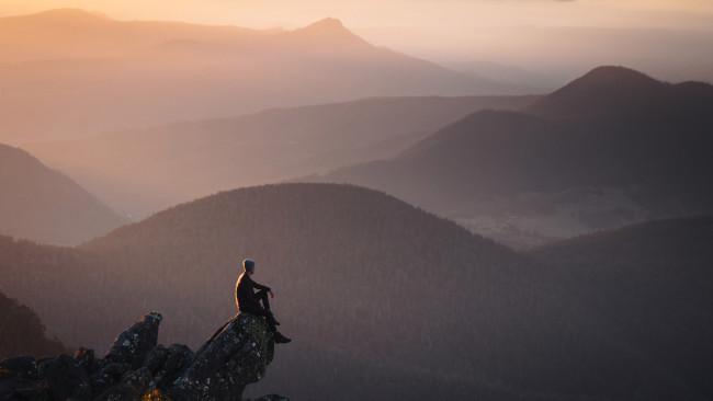 Kunanyi / Mt Wellington, Hobart - Tasmania: H&atilde;y đến Hobart để được chi&ecirc;m ngưỡng những khung cảnh tuyệt diệu m&agrave; bạn sẽ kh&ocirc;ng thể qu&ecirc;n được khi du lịch tại &Uacute;c.&nbsp;