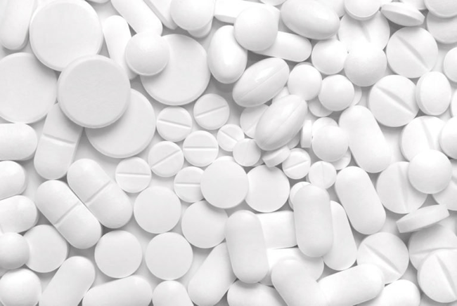 10. Kh&oacute; đạt cực kho&aacute;i: Theo Mary Jane Minkin, Gi&aacute;o sư l&acirc;m s&agrave;ng của tại Đại học Yale cho rằng, rất nhiều phụ nữ gặp phải t&igrave;nh trạng n&agrave;y. Nếu c&aacute;c k&iacute;ch th&iacute;ch được &aacute;p dụng m&agrave; vẫn kh&ocirc;ng tho&aacute;t khỏi t&igrave;nh trạng n&agrave;y, c&oacute; thể l&agrave; do t&aacute;c dụng phụ của thuốc, v&iacute; dụ thuốc chống trầm cảm l&agrave;m giảm khả năng nhận cực kho&aacute;i.
