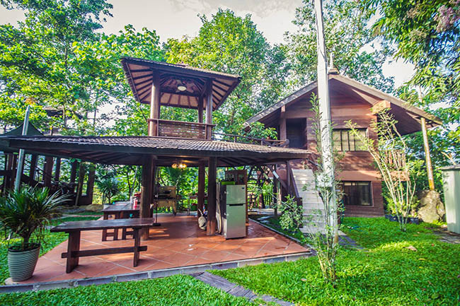 Sự thanh b&igrave;nh, y&ecirc;n tĩnh cho ph&eacute;p du kh&aacute;ch tận hưởng kh&ocirc;ng gian thư gi&atilde;n tuyệt đối.
