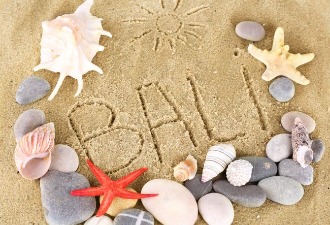 Bali: Điểm đến du lịch h&agrave;ng đầu trong quần đảo của Indonesia l&agrave; Bali, nơi được biết đến với những ng&ocirc;i đền cổ k&iacute;nh, n&uacute;i lửa, kh&iacute; hậu nhiệt đới v&agrave; những b&atilde;i biển tuyệt đẹp.
