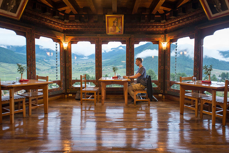 V&igrave; thế Bhutan hiện nay rất quyến rũ du kh&aacute;ch với những khu nghỉ dưỡng quyến rũ cũng như những hoạt động đa dạng ngo&agrave;i trời.

