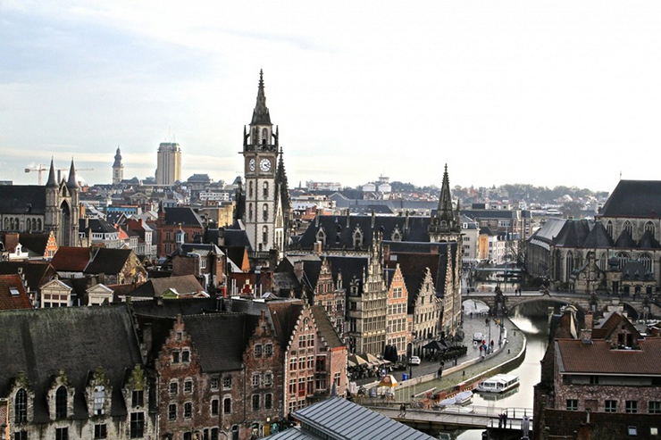 Ghent sang trọng tinh tế là một thành phố cổ vô cùng quyến rũ. Nếu bạn có cơ hội, hãy làm một chuyến đến Bỉ và tận mắt chiêm ngưỡng vẻ đẹp này.