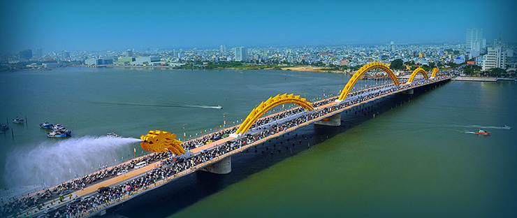 1. Đ&agrave; Nẵng l&agrave; điểm đến hấp dẫn nhất trong m&ugrave;a h&egrave; n&agrave;y đối với cả du kh&aacute;ch trong v&agrave; ngo&agrave;i nước.
