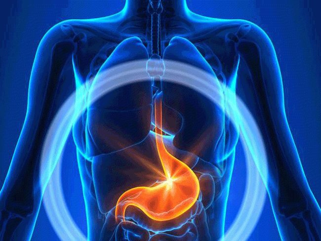 9. Giảm c&acirc;n m&agrave; kh&ocirc;ng cần cố gắng: Nếu bạn đ&atilde; giảm khoảng 5% trọng lượng cơ thể b&igrave;nh thường trong suốt 6 th&aacute;ng hoặc &iacute;t hơn, m&agrave; kh&ocirc;ng &aacute;p dụng chế độ ăn ki&ecirc;ng hoặc tập thể dục h&atilde;y li&ecirc;n hệ với b&aacute;c sĩ. Giảm c&acirc;n kh&ocirc;ng chủ &yacute; c&oacute; thể l&agrave; kết quả của nhiều t&igrave;nh trạng sức khỏe nghi&ecirc;m trọng, bao gồm cả ung thư dạ d&agrave;y.