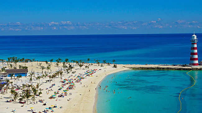 Bahamas: Tại đ&acirc;y, c&aacute;c cặp đ&ocirc;i hưởng tuần trăng mật c&oacute; thể thư gi&atilde;n tr&ecirc;n c&aacute;t mềm như bột hoặc kh&aacute;m ph&aacute; h&ograve;n đảo xinh đẹp.&nbsp;
