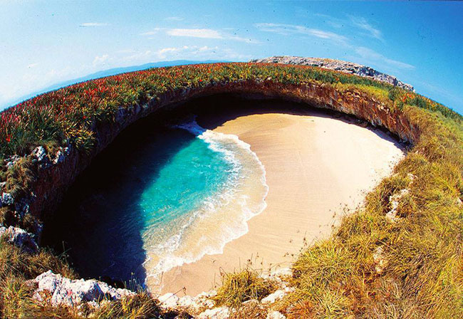 11. Mexico

Riviera Nayarit nằm tr&ecirc;n bờ biển Th&aacute;i B&igrave;nh Dương ở Mexico, l&agrave; nơi c&oacute; rất nhiều khu nghỉ dưỡng mới được x&acirc;y dựng, kết hợp với nền văn h&oacute;a địa phương, tạo n&ecirc;n một tổ hợp du lịch rất ấn tượng.