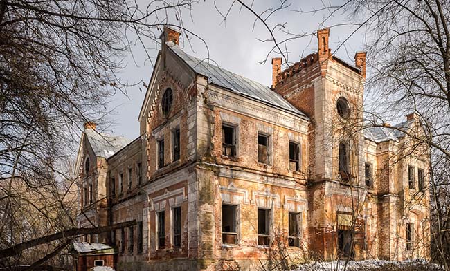 Pyotr Ilyich&nbsp;Tchaikovsky l&agrave; nh&agrave; soạn nhạc c&oacute; ảnh hưởng nhất ở Nga. &Ocirc;ng l&agrave; nh&acirc;n vật ti&ecirc;u biểu của nền &acirc;m nhạc l&atilde;ng mạn v&agrave;o thế kỷ 1. Thế nhưng, &iacute;t ai biết rằng, th&agrave;nh c&ocirc;ng của &ocirc;ng kh&ocirc;ng thể t&aacute;ch rời nữ doanh nh&acirc;n người Nga gi&agrave;u c&oacute; Nadezhda von Meck.
