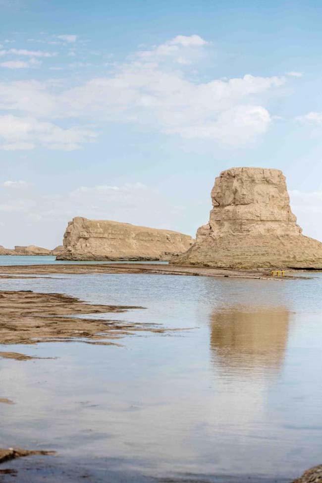 Wusute Yardang kh&ocirc;ng phải chỉ h&igrave;nh th&agrave;nh trong v&agrave;i ng&agrave;y, n&oacute; đ&atilde; trải qua h&agrave;ng chục triệu năm kiến tạo mới tạo ra được cảnh quan độc đ&aacute;o như ng&agrave;y h&ocirc;m nay.