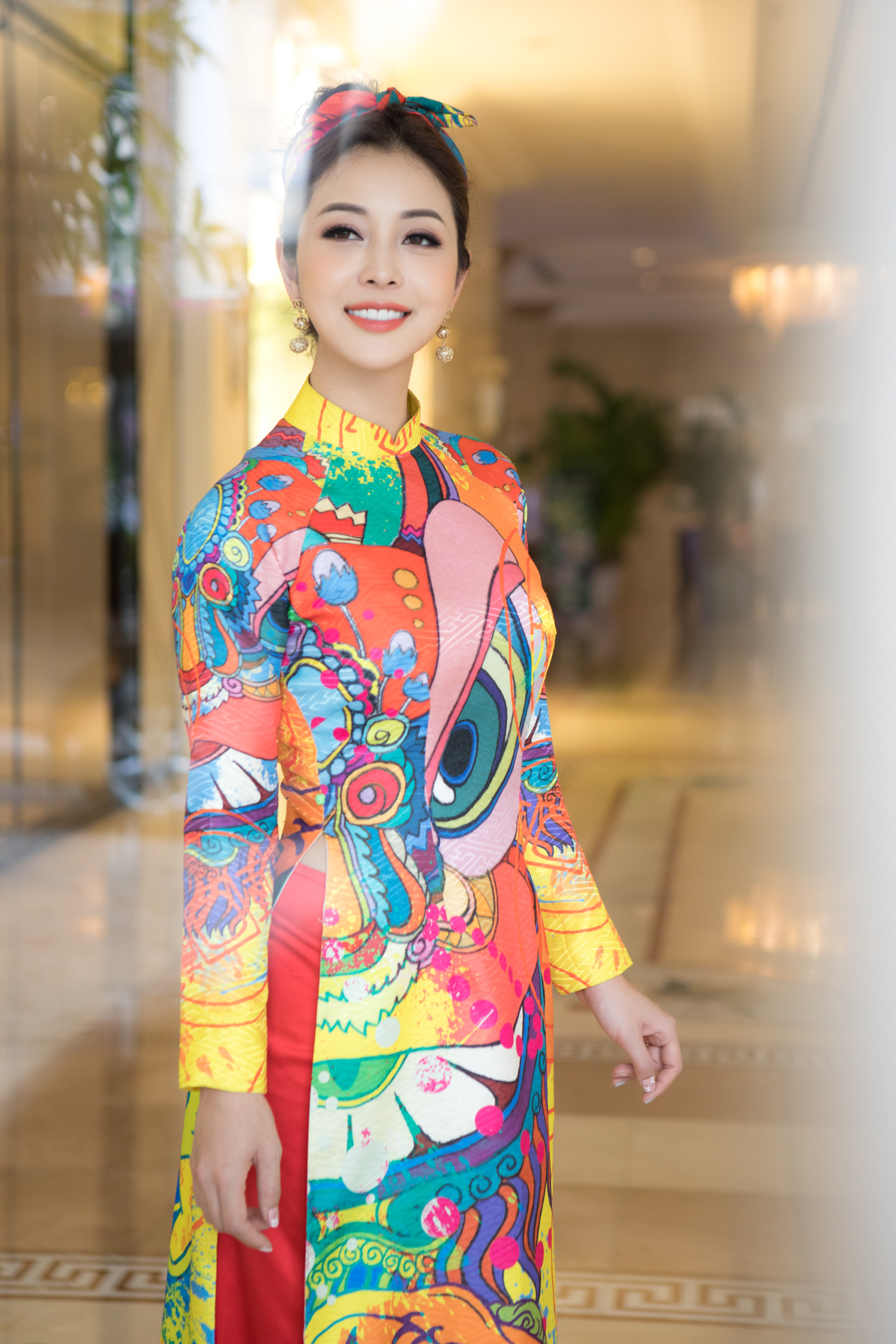 Cặp đ&ocirc;i ng&agrave;y c&agrave;ng hạnh ph&uacute;c v&agrave; kh&ocirc;ng ngại chia sẻ cuộc sống vi&ecirc;n m&atilde;n b&ecirc;n 3 con chung v&agrave; ri&ecirc;ng.