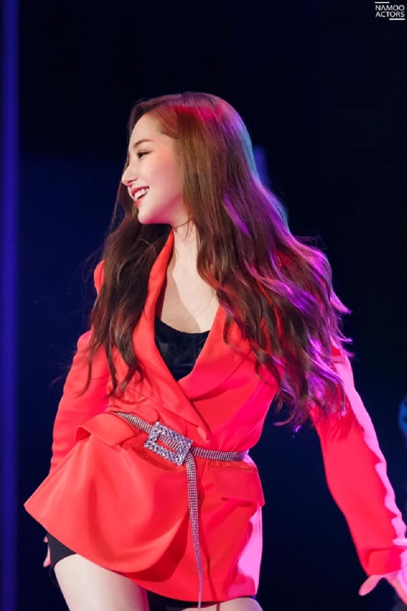 Theo Naver, trong buổi họp fan v&agrave;o cuối th&aacute;ng 1 vừa qua tại Đ&agrave;i Loan, Min Young đ&atilde; mang đ&ecirc;́n nhi&ecirc;̀u màn trình di&ecirc;̃n đặc sắc.