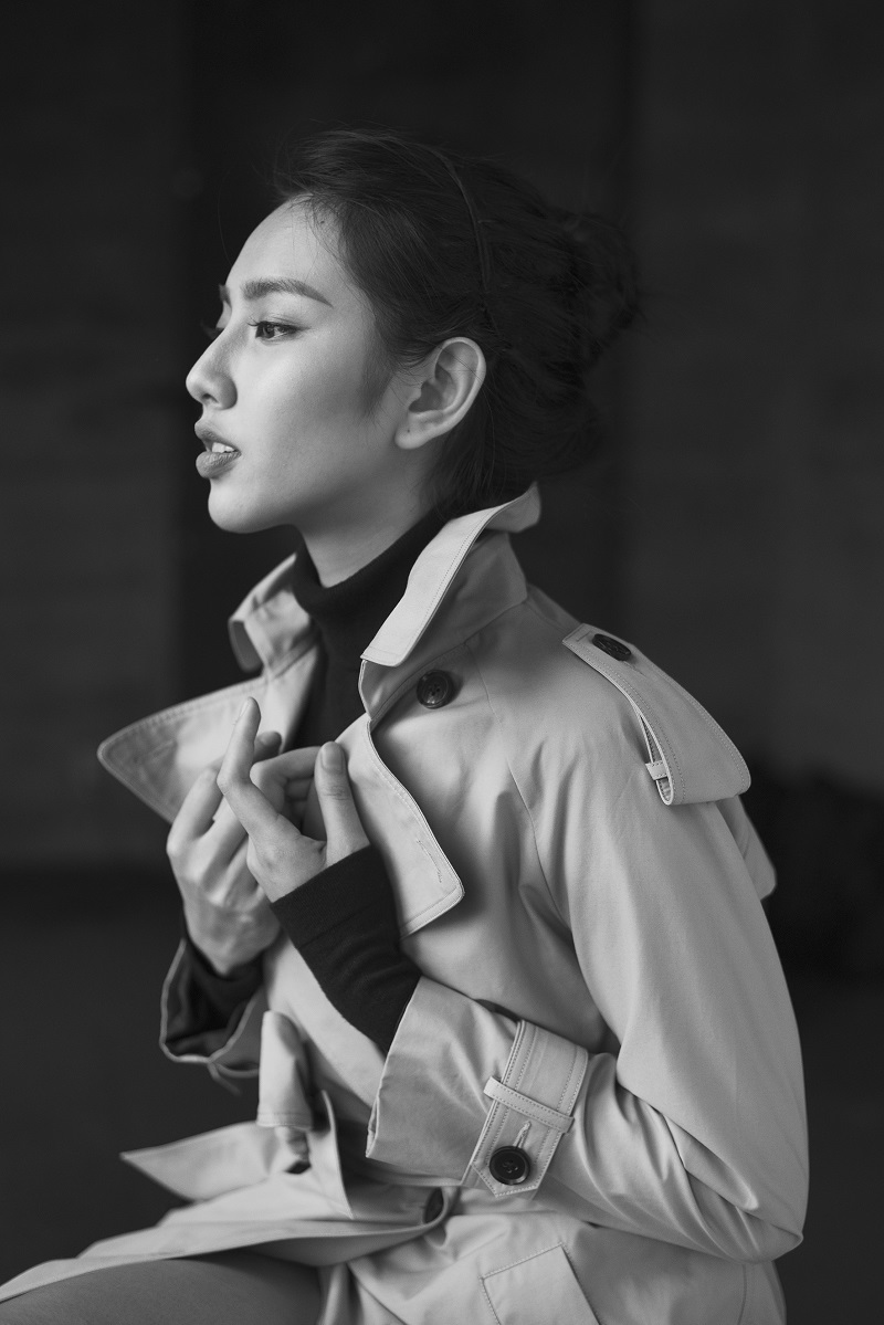 Ch&iacute;nh Th&ugrave;y Ti&ecirc;n cũng chia sẻ, C&ocirc; mong muốn kh&aacute;n giả sẽ ủng hộ m&igrave;nh với vai tr&ograve; mới khi lấn s&acirc;n sang lĩnh vực diễn xuất.