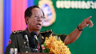 Tướng Campuchia đ&ograve;i &ocirc;ng L&yacute; Hiển Long cải ch&iacute;nh lời n&oacute;i về qu&acirc;n đội Việt Nam