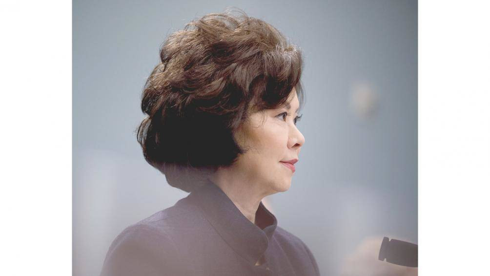 Bộ trưởng Giao th&ocirc;ng Mỹ bị 