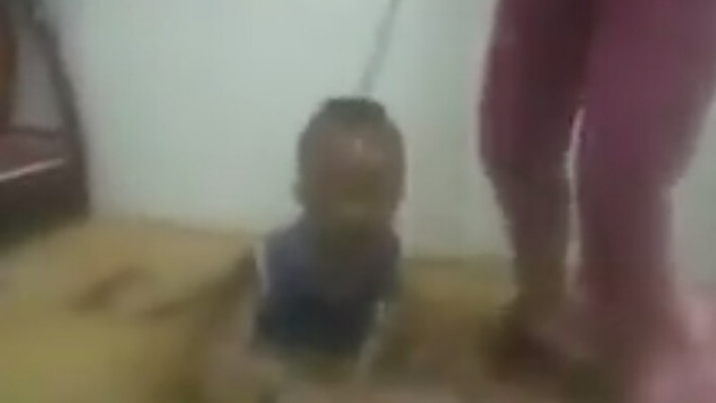 B&igrave;nh Dương: C&ocirc;ng an tạm giữ người mẹ h&agrave;nh hạ con ruột